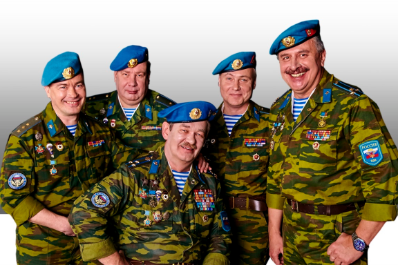 &Acy;&ncy;&scy;&acy;&mcy;&bcy;&lcy;&softcy; " &Gcy;&ocy;&lcy;&ucy;&bcy;&ycy;&iecy; &bcy;&iecy;&rcy;&iecy;&tcy;&ycy; " &YUcy;&bcy;&icy;&lcy;&iecy;&jcy;&ncy;&ycy;&jcy; &tcy;&ucy;&rcy;&comma; 40 &lcy;&iecy;&tcy;&period;