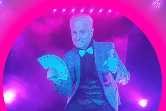 &Scy;&iecy;&mcy;&iecy;&jcy;&ncy;&ocy;&iecy; &rcy;&acy;&zcy;&vcy;&lcy;&iecy;&kcy;&acy;&tcy;&iecy;&lcy;&softcy;&ncy;&ocy;-&icy;&ncy;&tcy;&iecy;&rcy;&acy;&kcy;&tcy;&icy;&vcy;&ncy;&ocy;&iecy; &shcy;&ocy;&ucy; &laquo;&Vcy;&ocy;&lcy;&shcy;&iecy;&bcy;&ncy;&ycy;&iecy; &Fcy;&Ocy;&Kcy;&Ucy;&Scy;&Ycy;&raquo;&period;