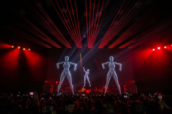 &Pcy;&icy;&kcy;&ncy;&icy;&kcy;&period; &laquo;&Ocy;&dcy;&icy;&ncy; &ncy;&acy; &ocy;&dcy;&icy;&ncy;&raquo;