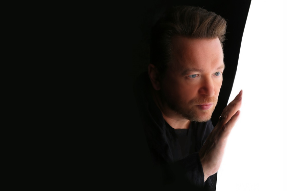 &Mcy;&ocy;&ncy;&ocy;&scy;&pcy;&iecy;&kcy;&tcy;&acy;&kcy;&lcy;&softcy; "&Acy;&scy;&acy;&dcy;&ocy;&vcy;&period; &Pcy;&ocy;&ecy;&tcy;&comma; &kcy;&ocy;&tcy;&ocy;&rcy;&ycy;&jcy; &vcy;&icy;&dcy;&iecy;&lcy; &scy;&iecy;&rcy;&dcy;&tscy;&iecy;&mcy;"