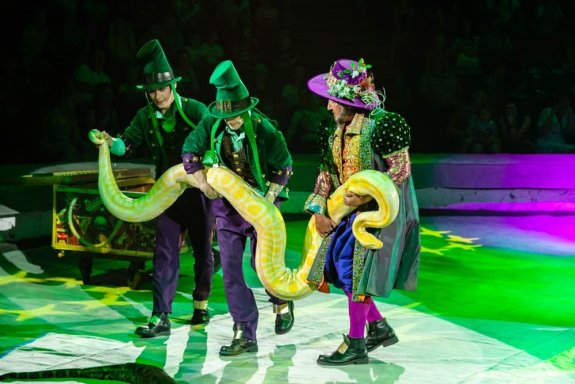 &Icy;&tcy;&acy;&lcy;&softcy;&yacy;&ncy;&scy;&kcy;&icy;&jcy; &tscy;&icy;&rcy;&kcy; "&Scy;&lcy;&ocy;&ncy;&ycy; &icy; &tcy;&icy;&gcy;&rcy;&ycy;"