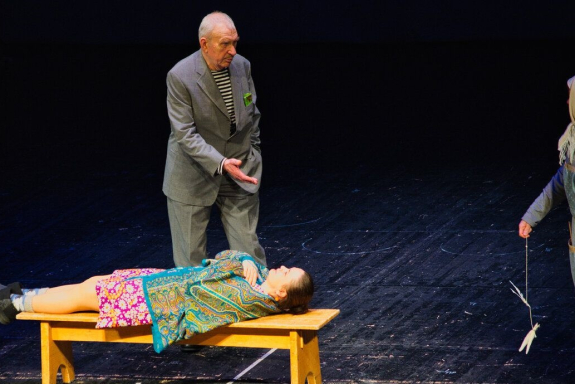 ЛЮБОВЬ И ГОЛУБИ