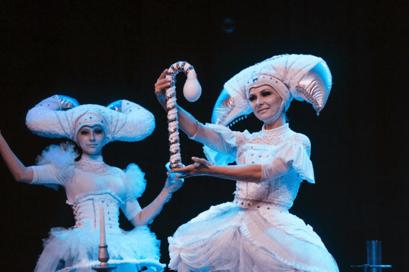 &Fcy;&iecy;&scy;&tcy;&icy;&vcy;&acy;&lcy;&softcy; &mcy;&ycy;&lcy;&softcy;&ncy;&ycy;&khcy; &pcy;&ucy;&zcy;&ycy;&rcy;&iecy;&jcy; "&SHcy;&ocy;&ucy; &pcy;&iecy;&rcy;&vcy;&ycy;&khcy;"