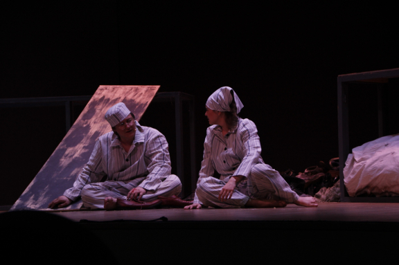 "&Ncy;&iecy; &pcy;&rcy;&ocy; &Rcy;&ocy;&mcy;&iecy;&ocy; &icy; &Dcy;&zhcy;&ucy;&lcy;&softcy;&iecy;&tcy;&tcy;&ucy;"