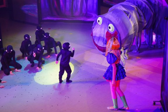 &TScy;&icy;&rcy;&kcy;&ocy;&vcy;&ocy;&jcy; &scy;&pcy;&iecy;&kcy;&tcy;&acy;&kcy;&lcy;&softcy; "&Acy;&lcy;&icy;&scy;&acy; &vcy; &Zcy;&acy;&zcy;&iecy;&rcy;&kcy;&acy;&lcy;&softcy;&iecy;"