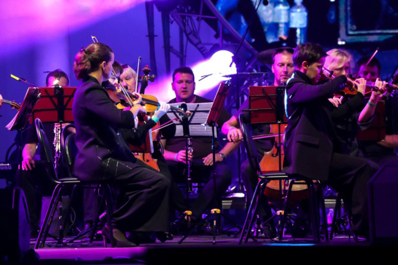 &Lcy;&IEcy;&Gcy;&IEcy;&Ncy;&Dcy;&Acy;&Rcy;&Ncy;&Ycy;&IEcy; &KHcy;&Icy;&Tcy;&Ycy; QUEEN & SCORPIONS&period; AEROQUEEN &Scy; &Scy;&Icy;&Mcy;&Fcy;&Ocy;&Ncy;&Icy;&CHcy;&IEcy;&Scy;&Kcy;&Icy;&Mcy; &Ocy;&Rcy;&Kcy;&IEcy;&Scy;&Tcy;&Rcy;&Ocy;&Mcy;