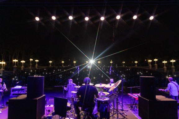 &Gcy;&rcy;&ucy;&pcy;&pcy;&acy; "&Vcy;&ocy;&scy;&kcy;&rcy;&iecy;&scy;&iecy;&ncy;&icy;&iecy;"&period; &Pcy;&iecy;&rcy;&vcy;&ycy;&jcy; &acy;&kcy;&ucy;&scy;&tcy;&icy;&chcy;&iecy;&scy;&kcy;&icy;&jcy; &tcy;&ucy;&rcy;