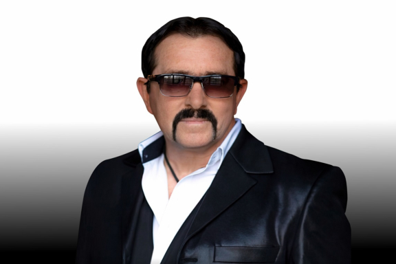 Владимир Ждамиров