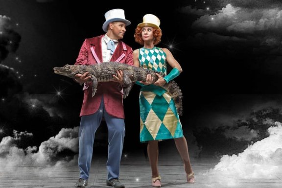 &Dcy;&iecy;&vcy;&ocy;&chcy;&kcy;&acy; &icy; &scy;&lcy;&ocy;&ncy;