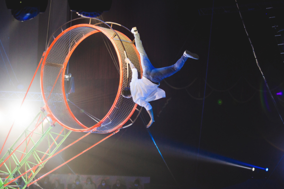 &TScy;&icy;&rcy;&kcy; &ncy;&acy; &lcy;&softcy;&dcy;&ucy; &laquo;&Acy;&jcy;&scy;&bcy;&iecy;&rcy;&gcy;&raquo;