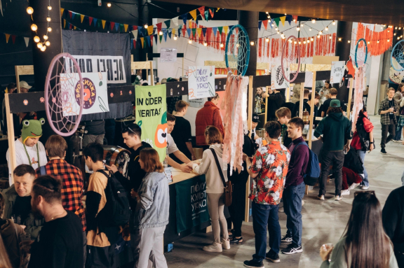 "&Pcy;&rcy;&ocy;&scy;&tcy;&ocy; &khcy;&ocy;&chcy;&ucy; &vcy; &Tcy;&yucy;&mcy;&iecy;&ncy;&softcy;&excl;" - &scy;&icy;&bcy;&icy;&rcy;&scy;&kcy;&icy;&jcy; &fcy;&iecy;&scy;&tcy;&icy;&vcy;&acy;&lcy;&softcy; &scy;&icy;&dcy;&rcy;&acy; 2025&gcy;&period;