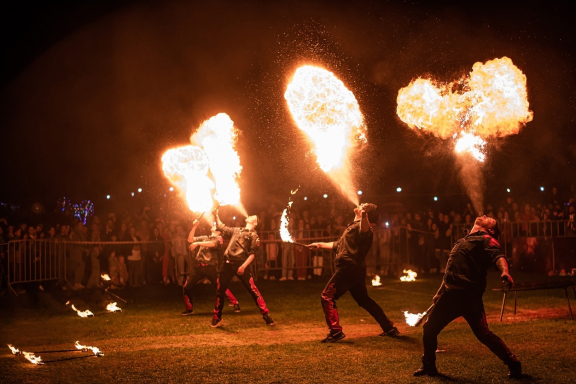 &Scy;&iecy;&mcy;&iecy;&jcy;&ncy;&ycy;&jcy; &fcy;&iecy;&scy;&tcy;&icy;&vcy;&acy;&lcy;&softcy; "&Scy;&ocy;&lcy;&ncy;&tscy;&iecy; &Scy;&icy;&bcy;&icy;&rcy;&icy;"