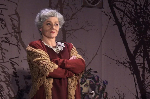 "&Fcy;&acy;&icy;&ncy;&acy;&period; &Pcy;&tcy;&icy;&tscy;&acy;&comma; &pcy;&acy;&rcy;&yacy;&shchcy;&acy;&yacy; &vcy; &kcy;&lcy;&iecy;&tcy;&kcy;&iecy;"