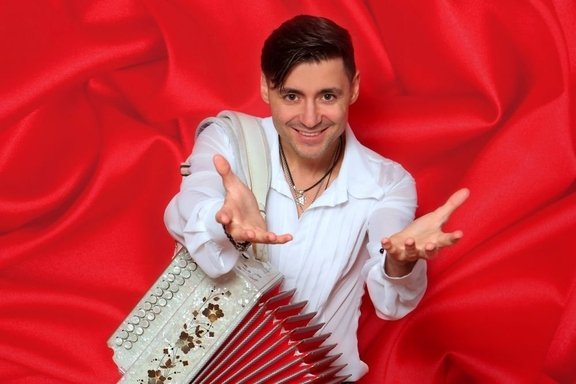 &Dcy;&mcy;&icy;&tcy;&rcy;&icy;&jcy; &Icy;&vcy;&acy;&shchcy;&iecy;&ncy;&kcy;&ocy;