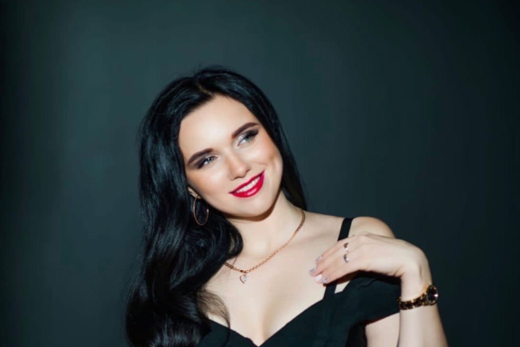 &Icy;&ncy;&ncy;&acy; &Vcy;&acy;&lcy;&softcy;&tcy;&iecy;&rcy;