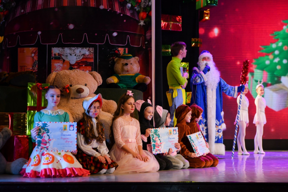 Новогодняя мечта игрушек