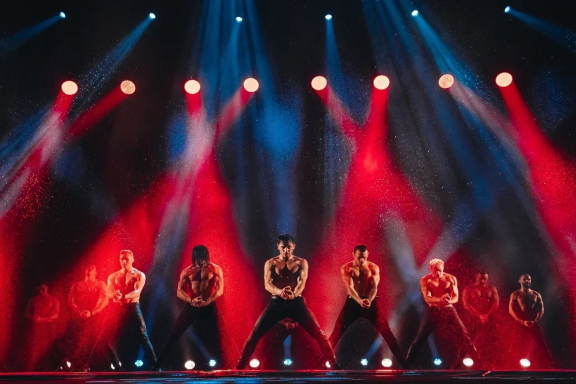 Шоу под дождём V. Признание в любви г. Ишим