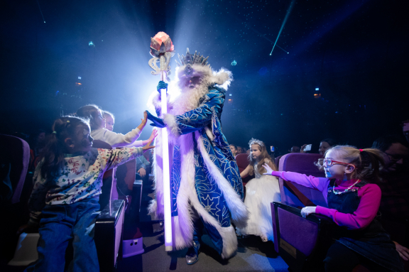 ЁЛКА ТЕЛЕКАНАЛА МУЛЬТ. ЖИВЫЕ КРАСКИ