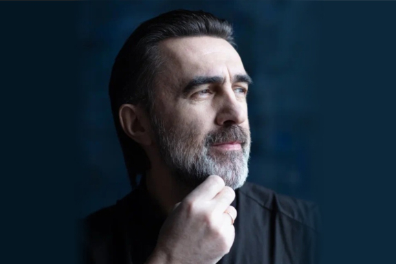 Вячеслав Бутусов и группа "Орден Славы"