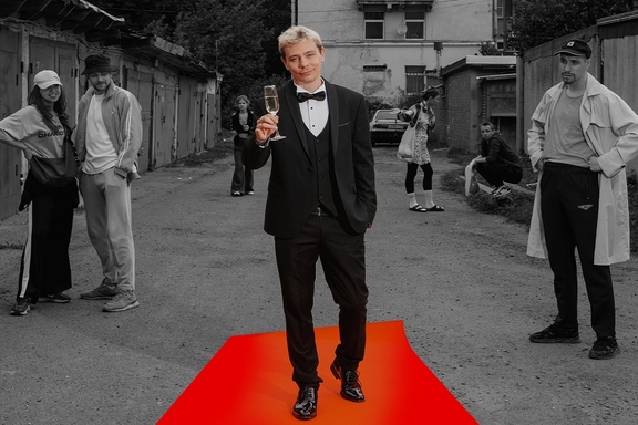 &Scy;&iecy;&rcy;&gcy;&iecy;&jcy; &Ocy;&rcy;&lcy;&ocy;&vcy; &laquo;&Zcy;&vcy;&iecy;&zcy;&dcy;&acy;&raquo;