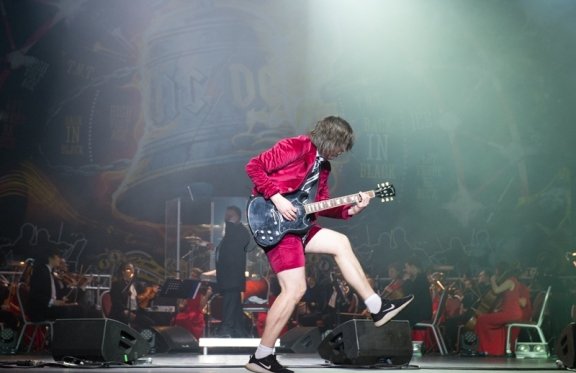 «Highway To Symphony» -AC/DC orchestra show