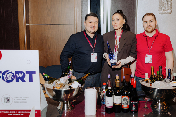 &Fcy;&iecy;&scy;&tcy;&icy;&vcy;&acy;&lcy;&softcy; &vcy;&icy;&ncy;&acy; &icy; &kcy;&rcy;&iecy;&pcy;&kcy;&icy;&khcy; &ncy;&acy;&pcy;&icy;&tcy;&kcy;&ocy;&vcy; &Mcy;&Acy;&Vcy;&Tcy;-&Vcy;&icy;&ncy;&ocy;&tcy;&iecy;&kcy;&acy;